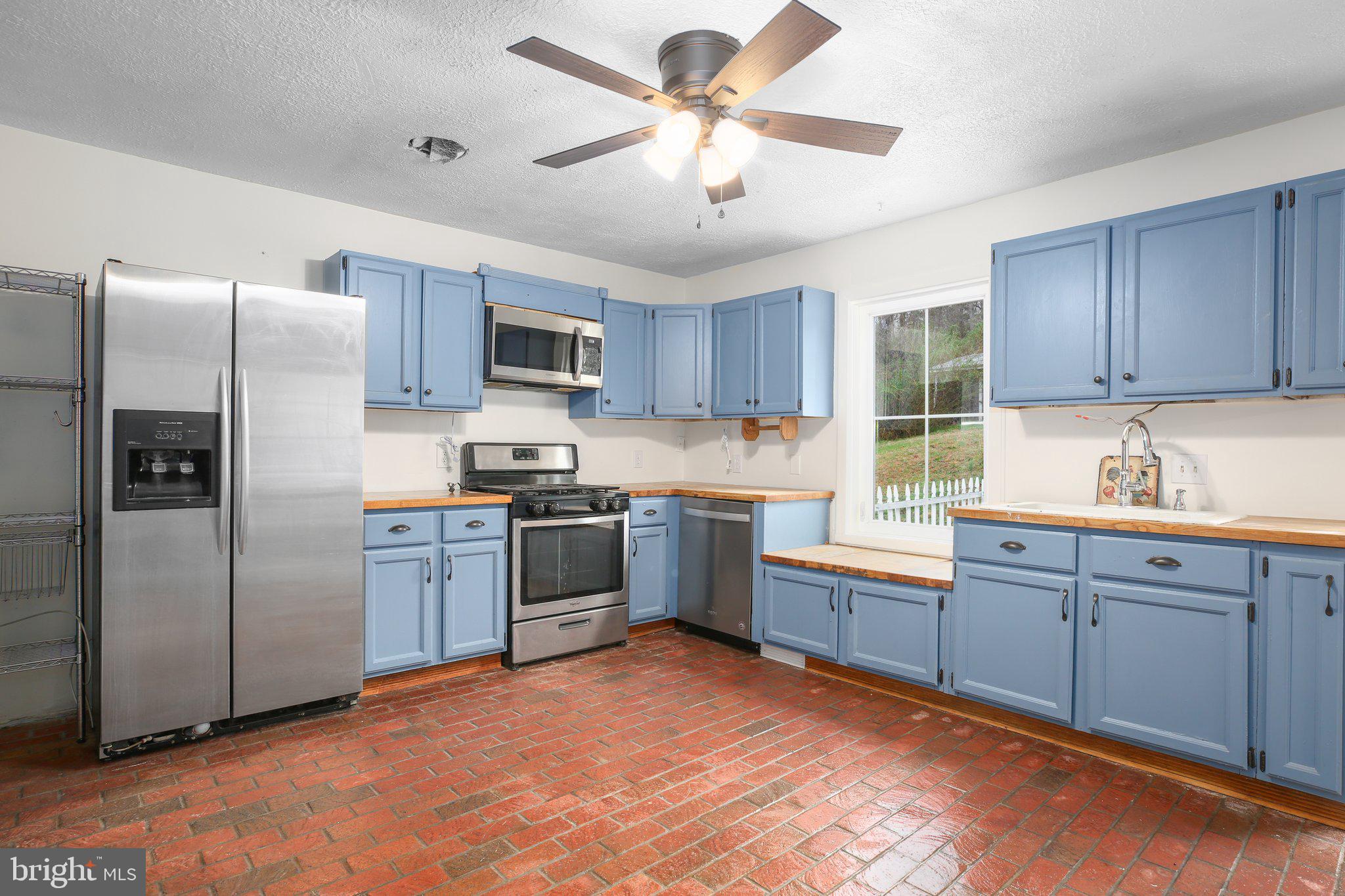 118 Bluebird Ln