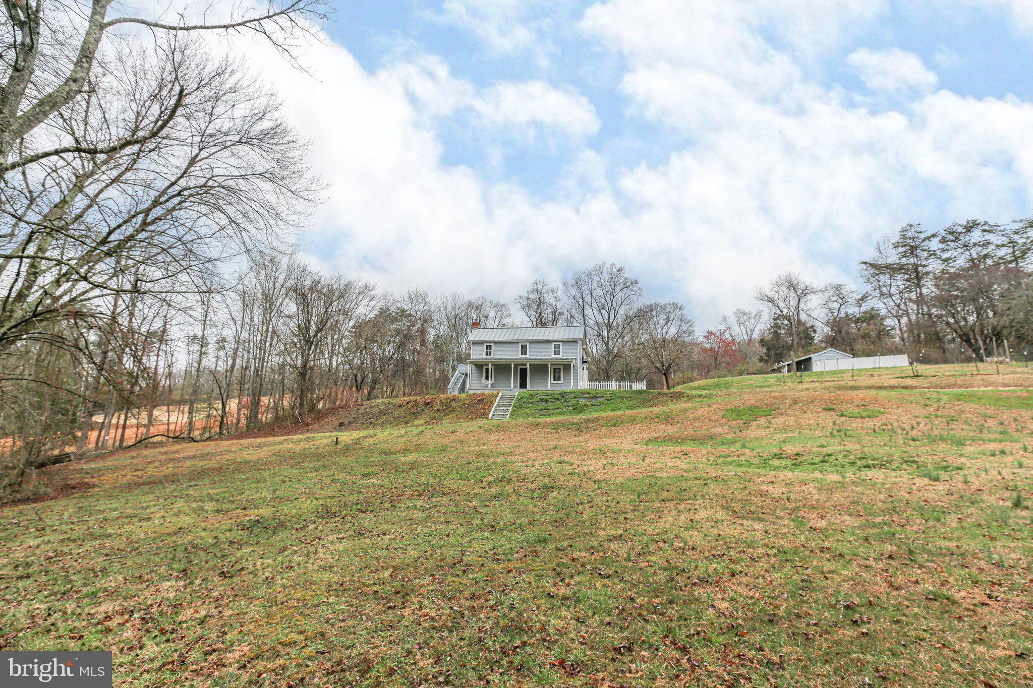 118 Bluebird Ln