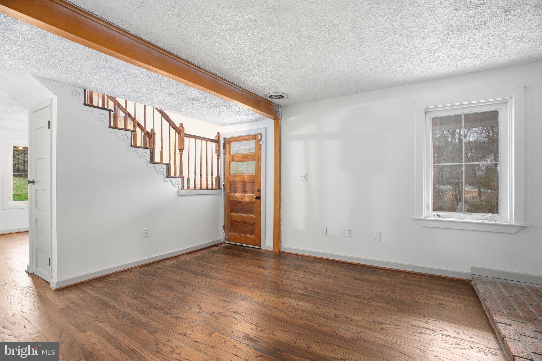 118 Bluebird Ln