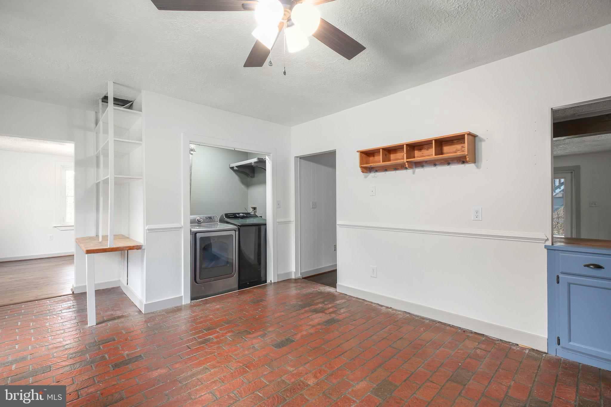 118 Bluebird Ln