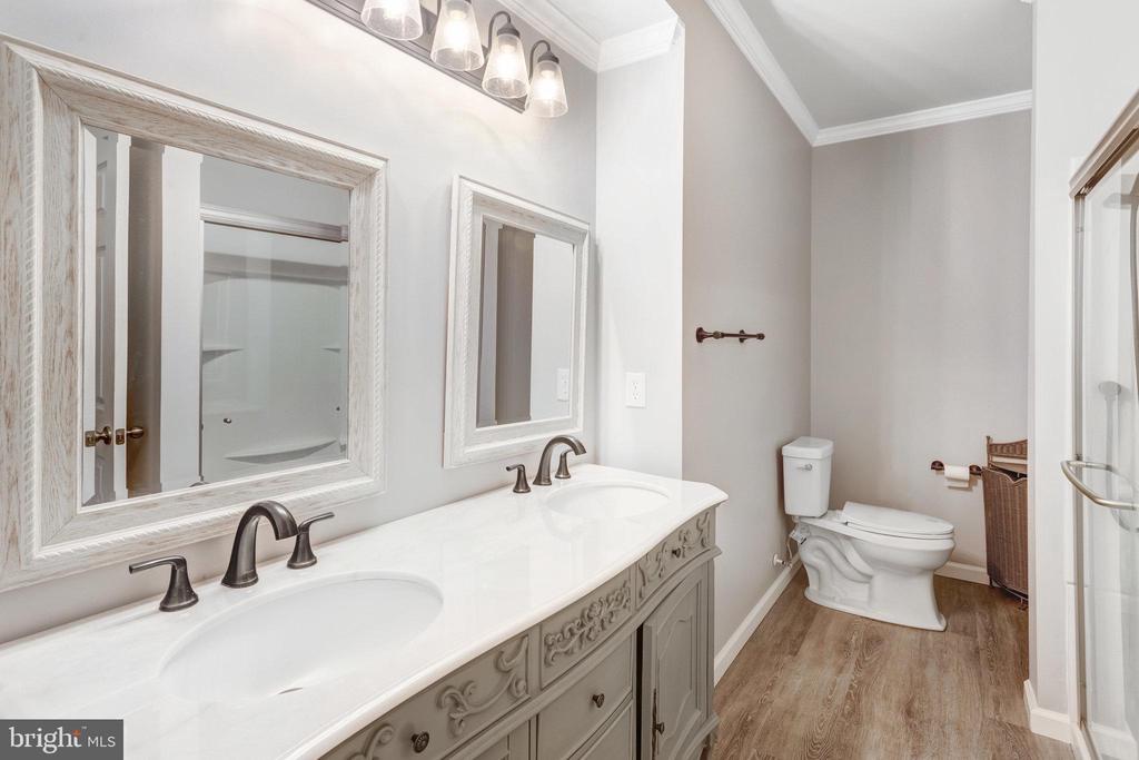33 CLOVER HILL DRIVE