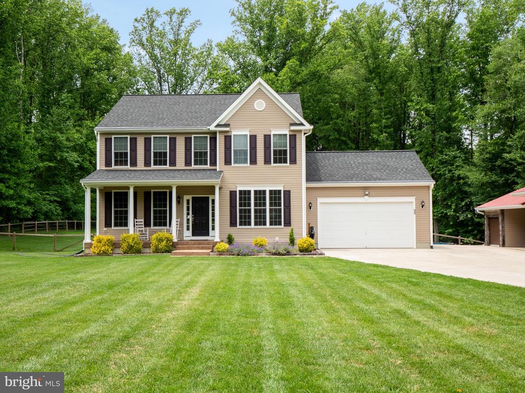33 CLOVER HILL DRIVE