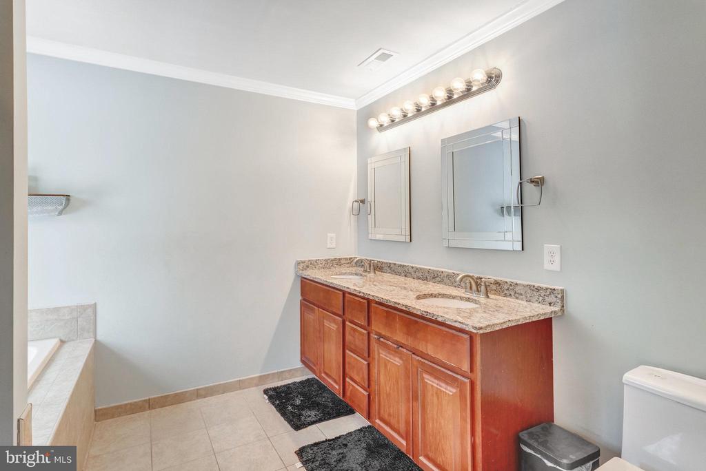 33 CLOVER HILL DRIVE