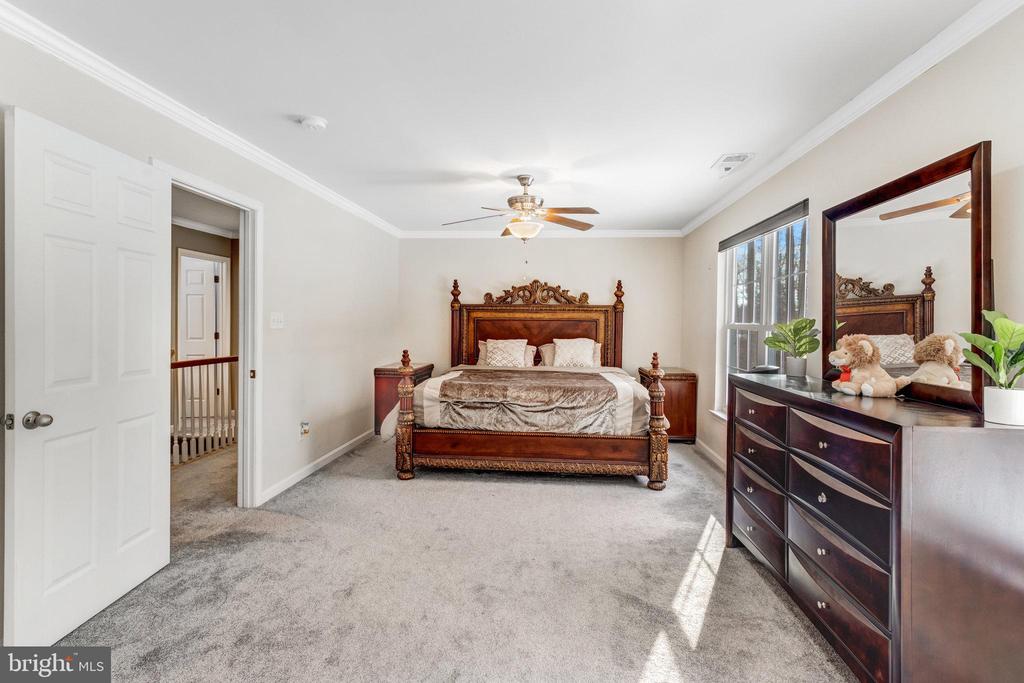 33 CLOVER HILL DRIVE