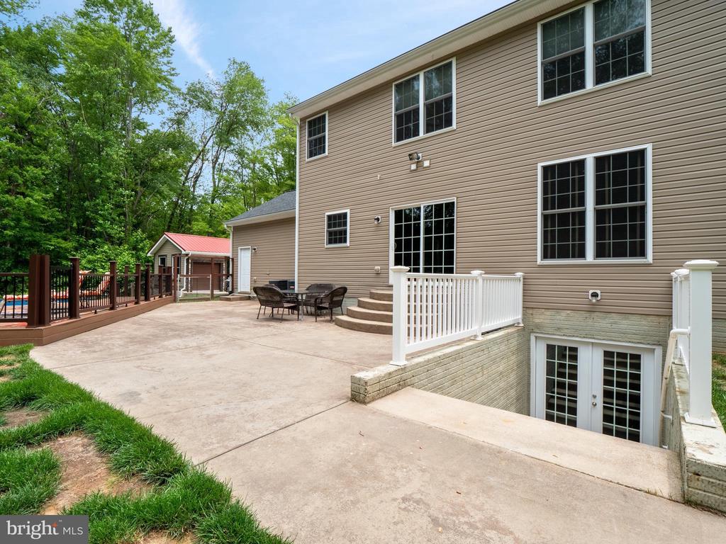 33 CLOVER HILL DRIVE