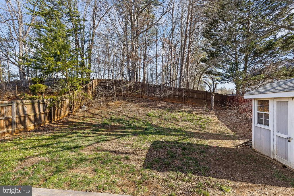 7 Candleridge Ct