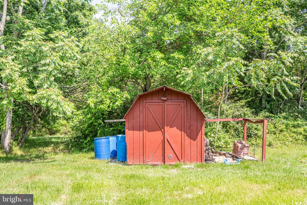 484 Truslow Rd