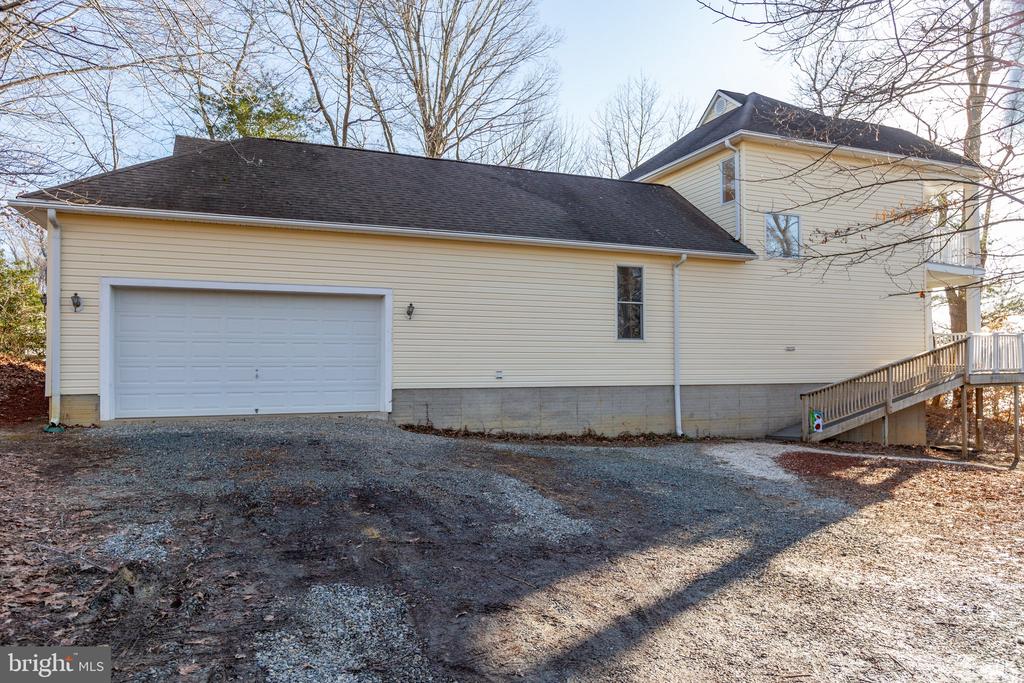 75 Betts Rd