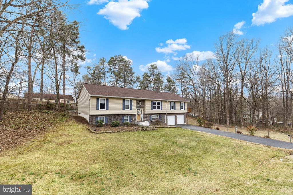7 Fairfield Ct