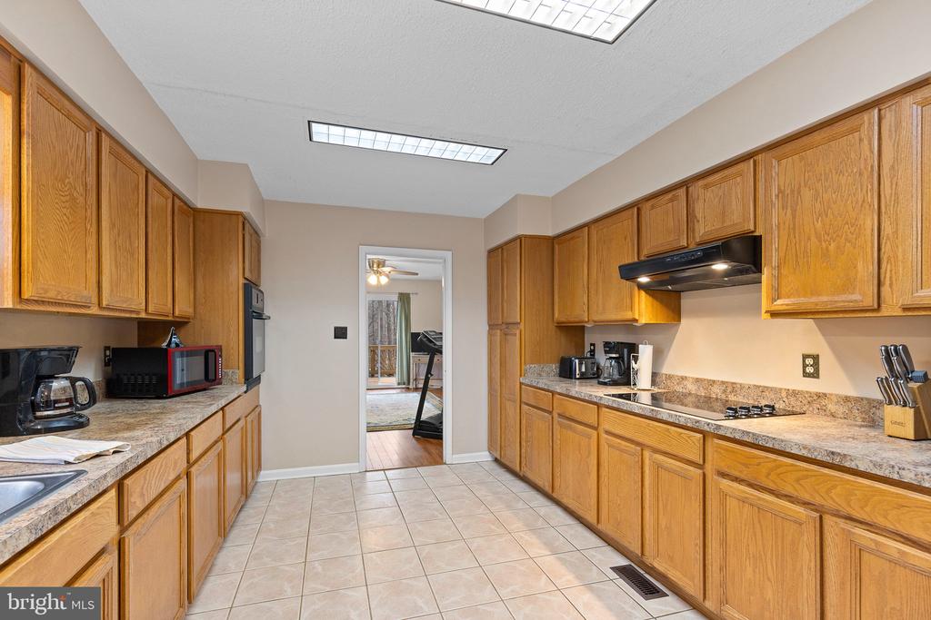 7 Fairfield Ct