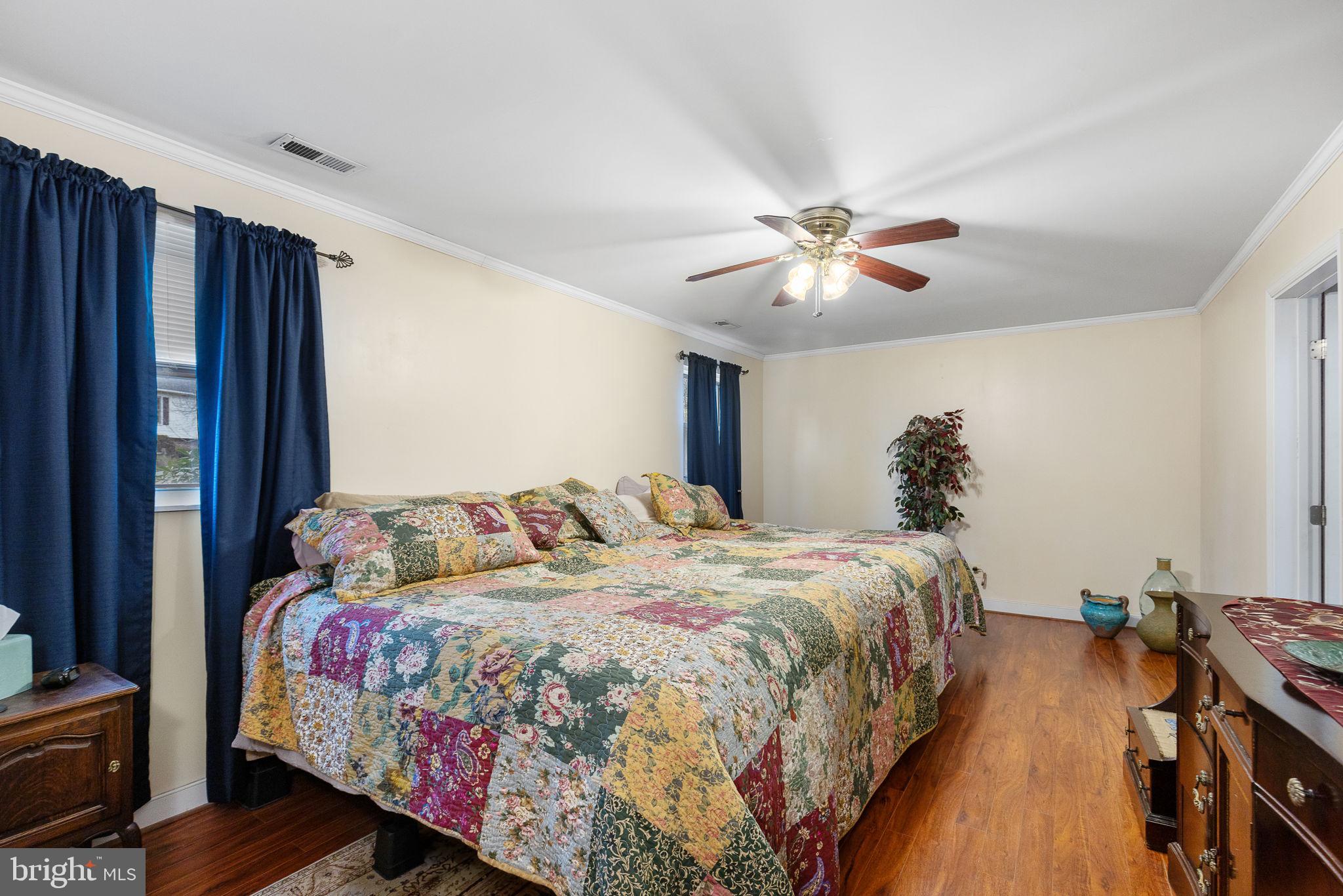 7 Fairfield Ct