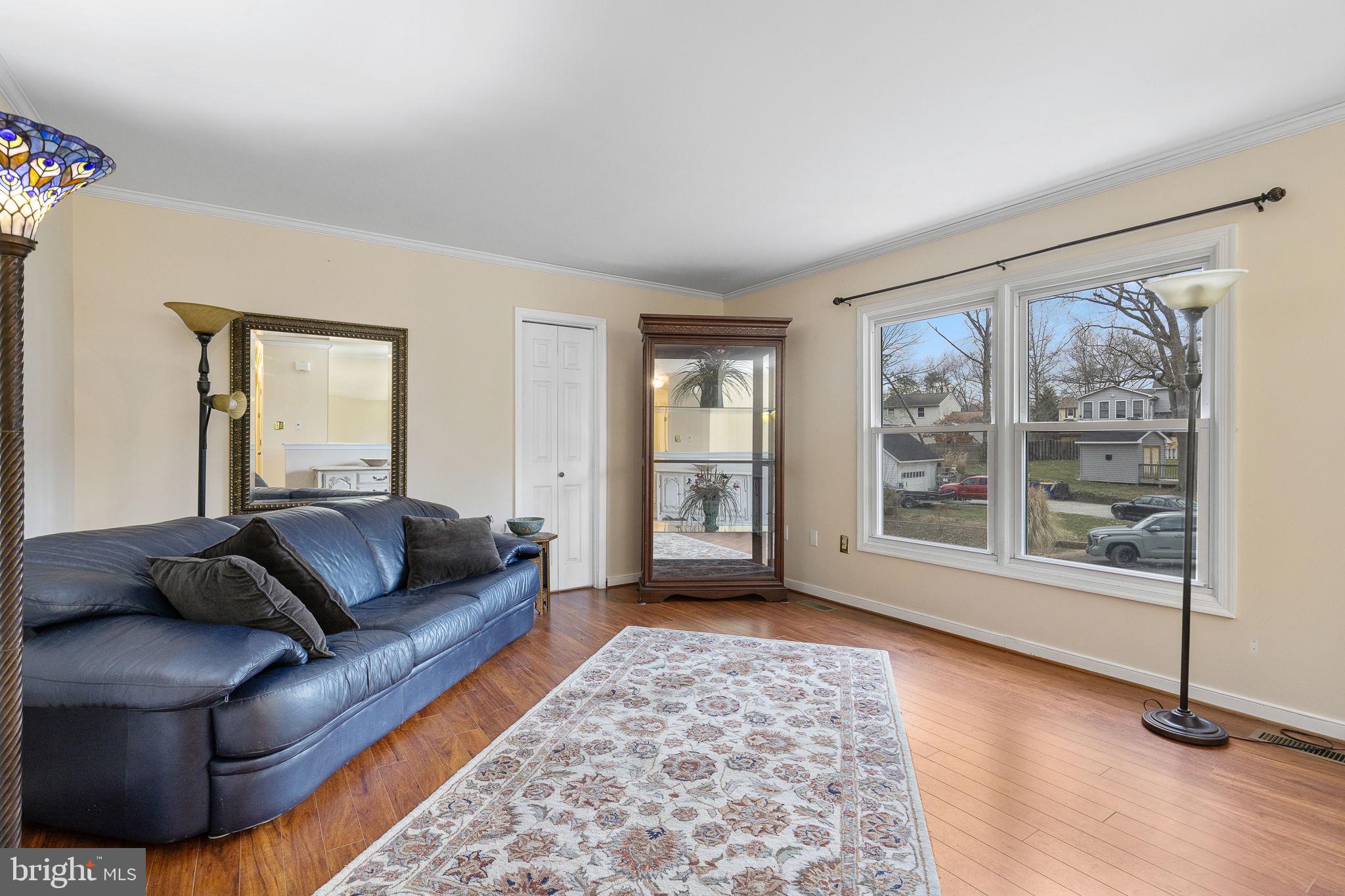 7 Fairfield Ct