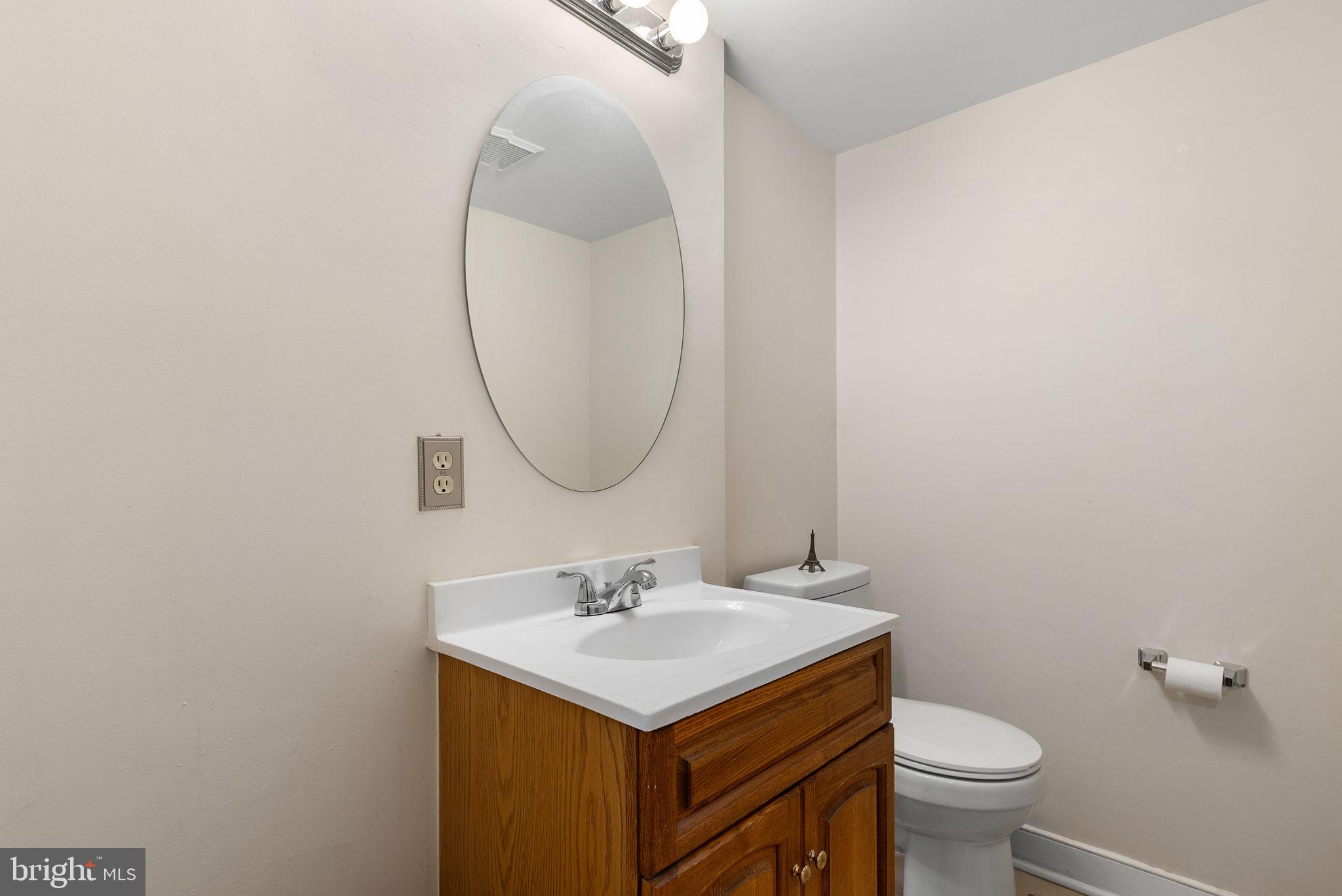 7 Fairfield Ct