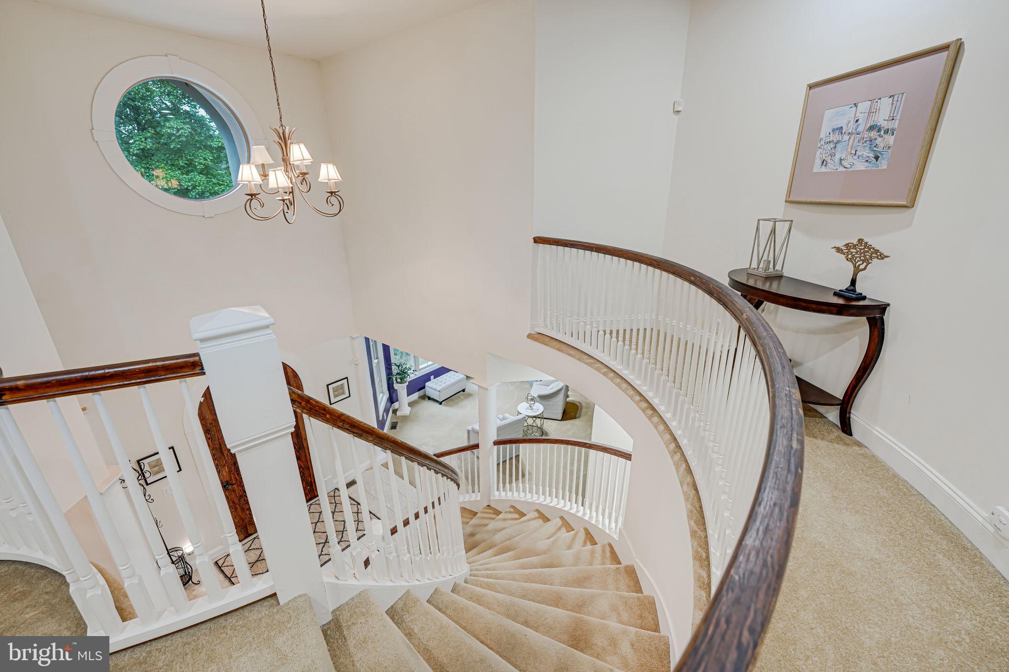 3 Beaver Ridge Rd