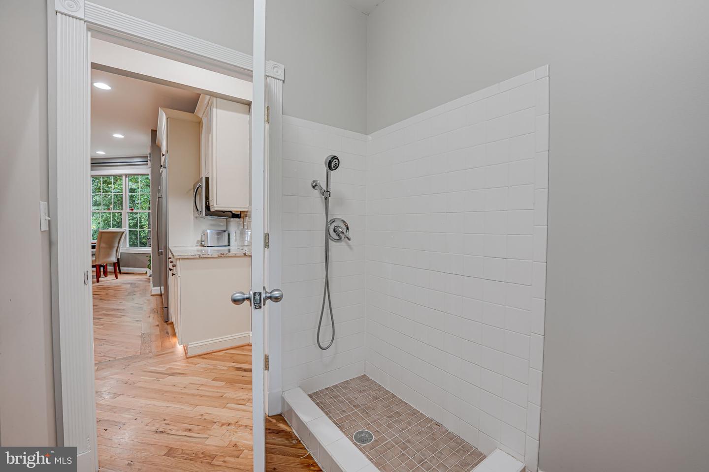 3 Beaver Ridge Rd