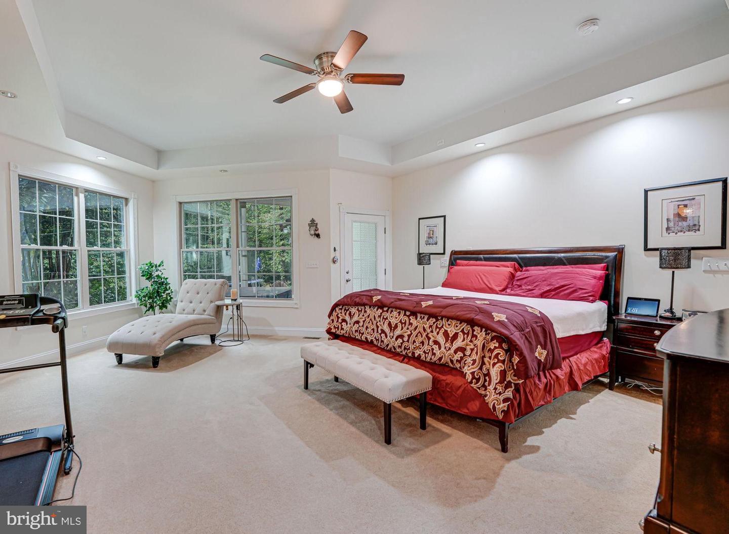 3 Beaver Ridge Rd