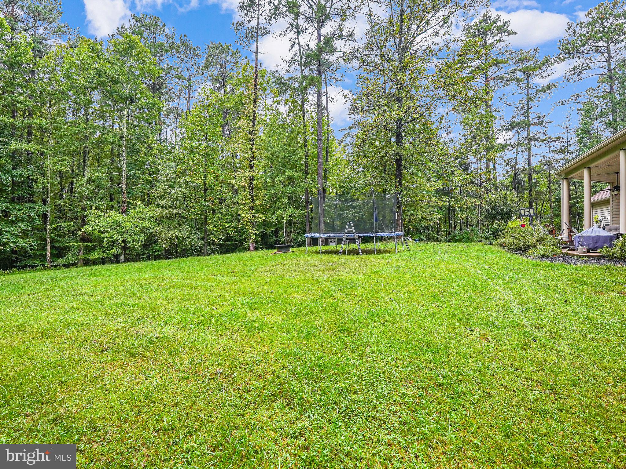 3 Beaver Ridge Rd