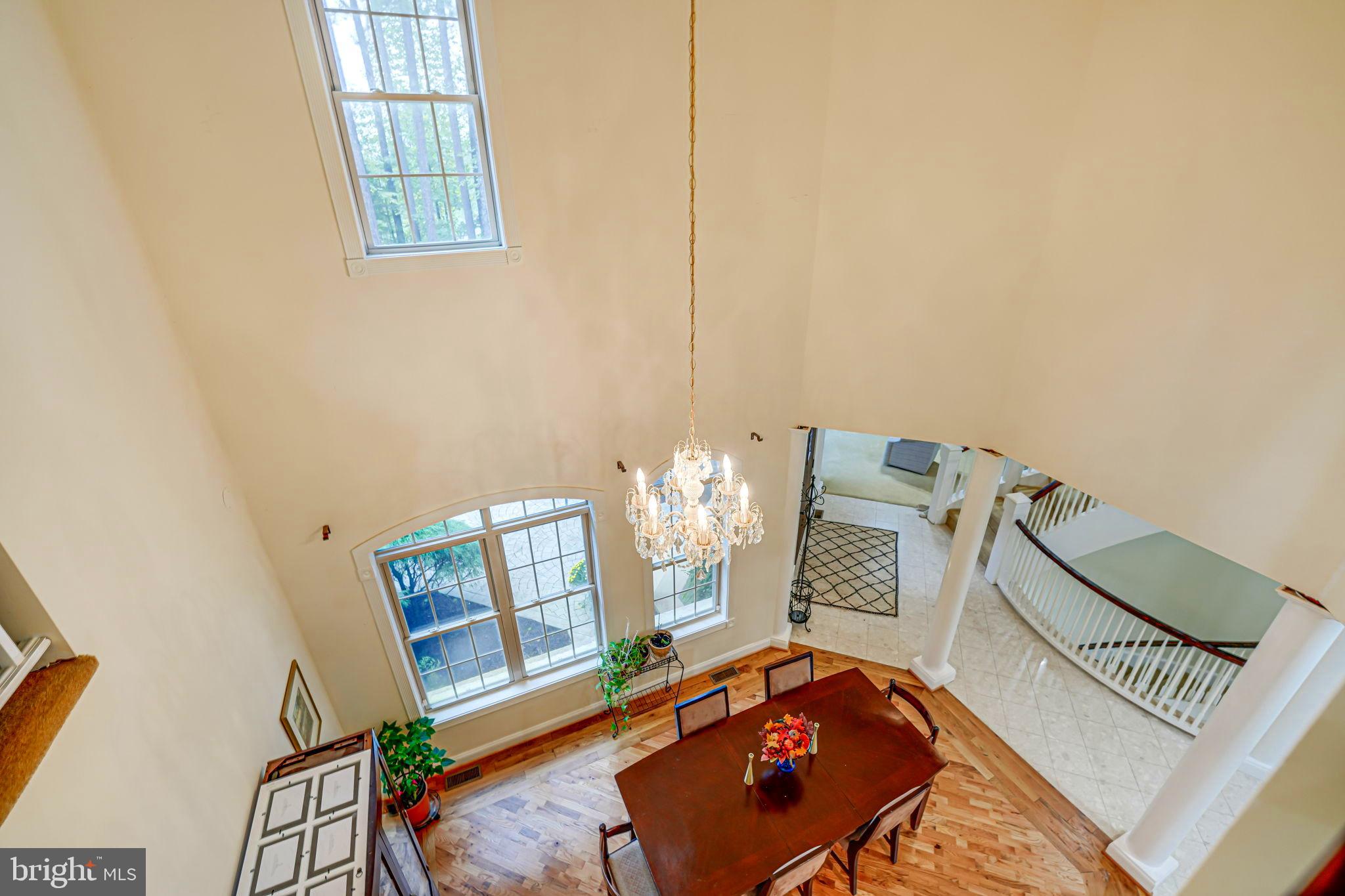 3 Beaver Ridge Rd