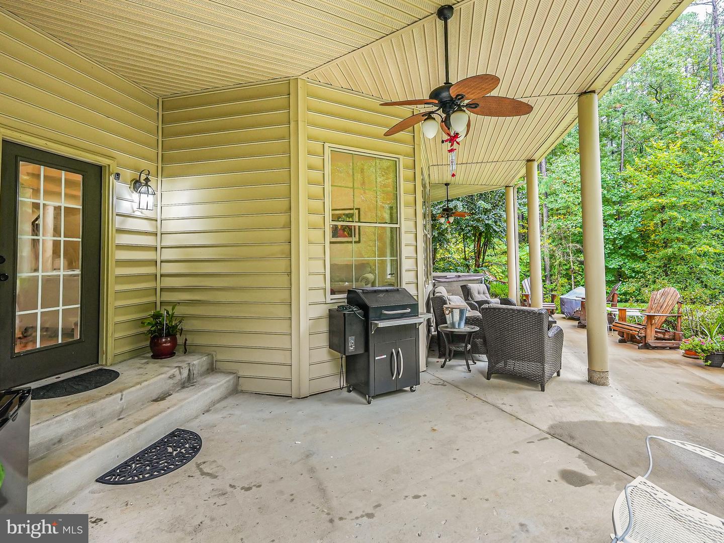 3 Beaver Ridge Rd