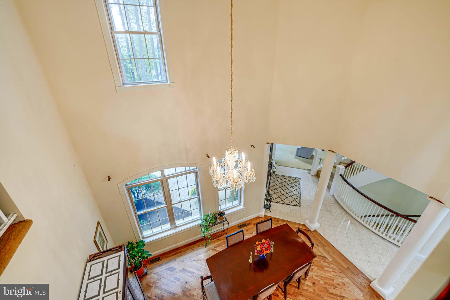 3 Beaver Ridge Rd