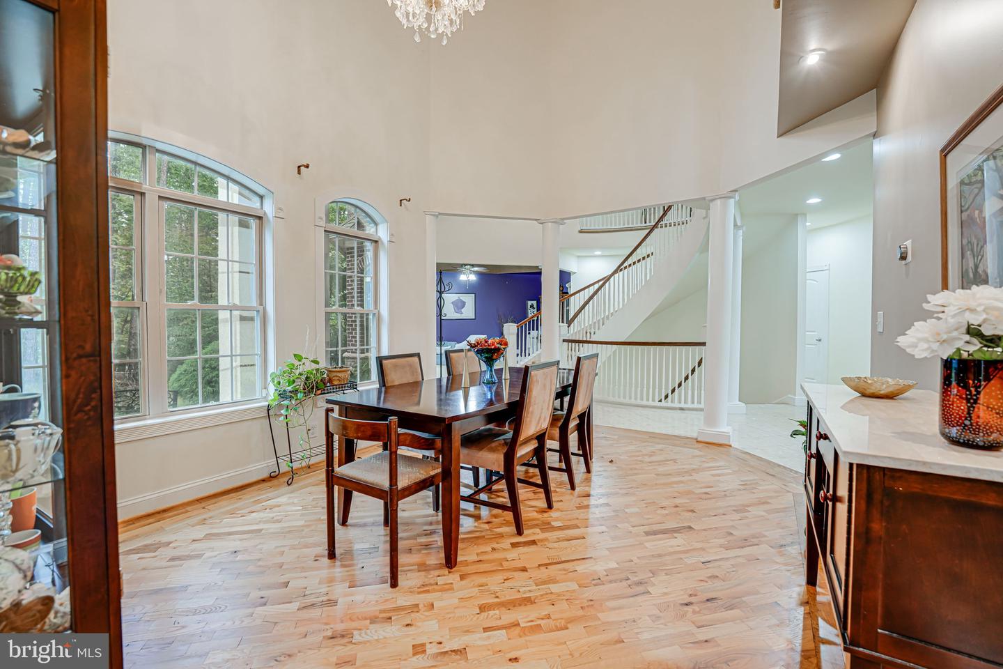 3 Beaver Ridge Rd