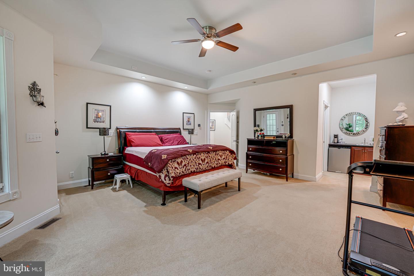 3 Beaver Ridge Rd