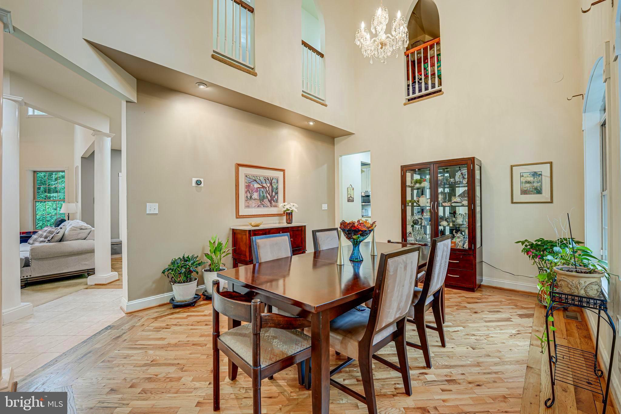 3 Beaver Ridge Rd