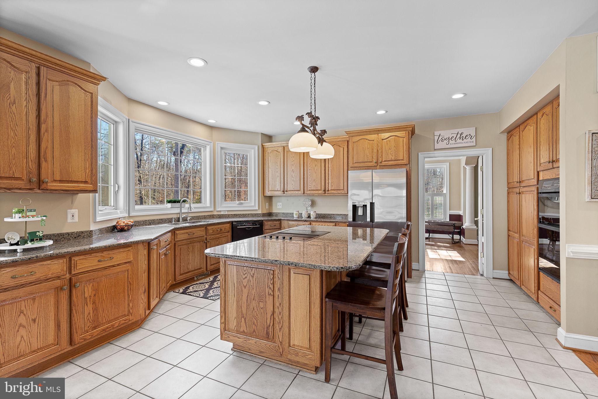 8 Holly Ct
