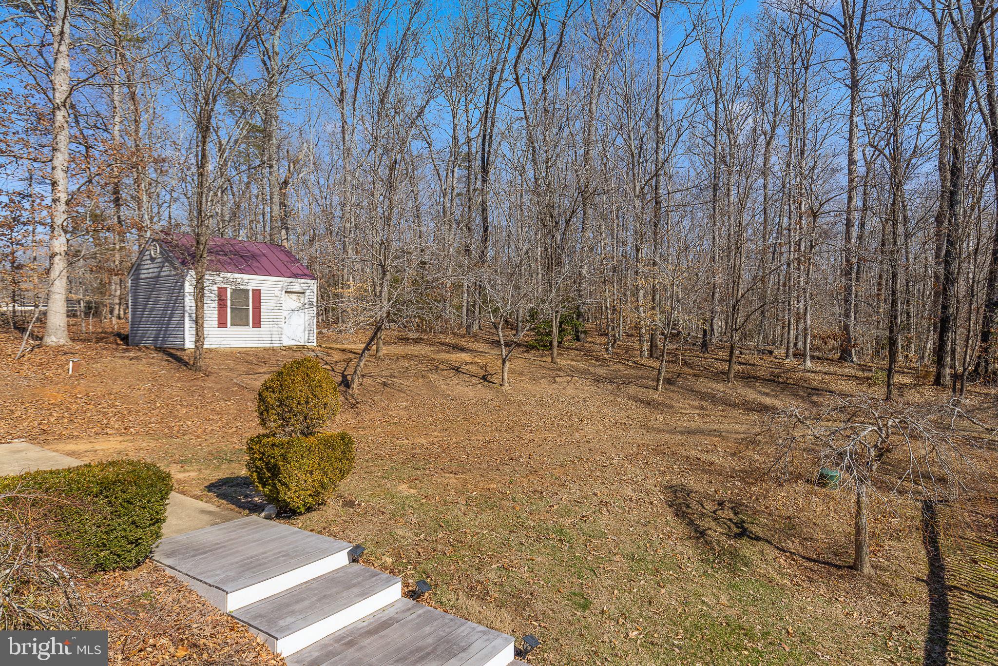 8 Holly Ct
