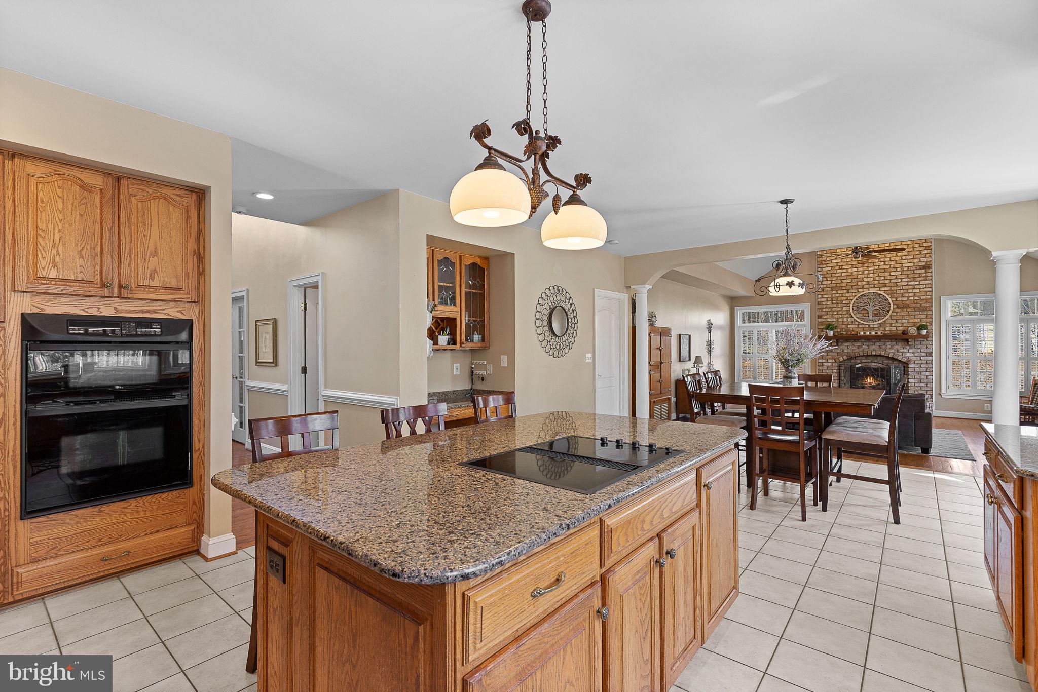 8 Holly Ct