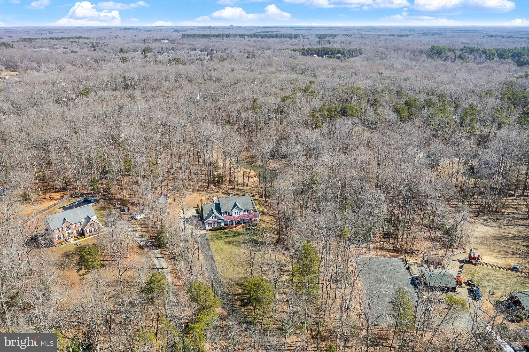 8 Holly Ct