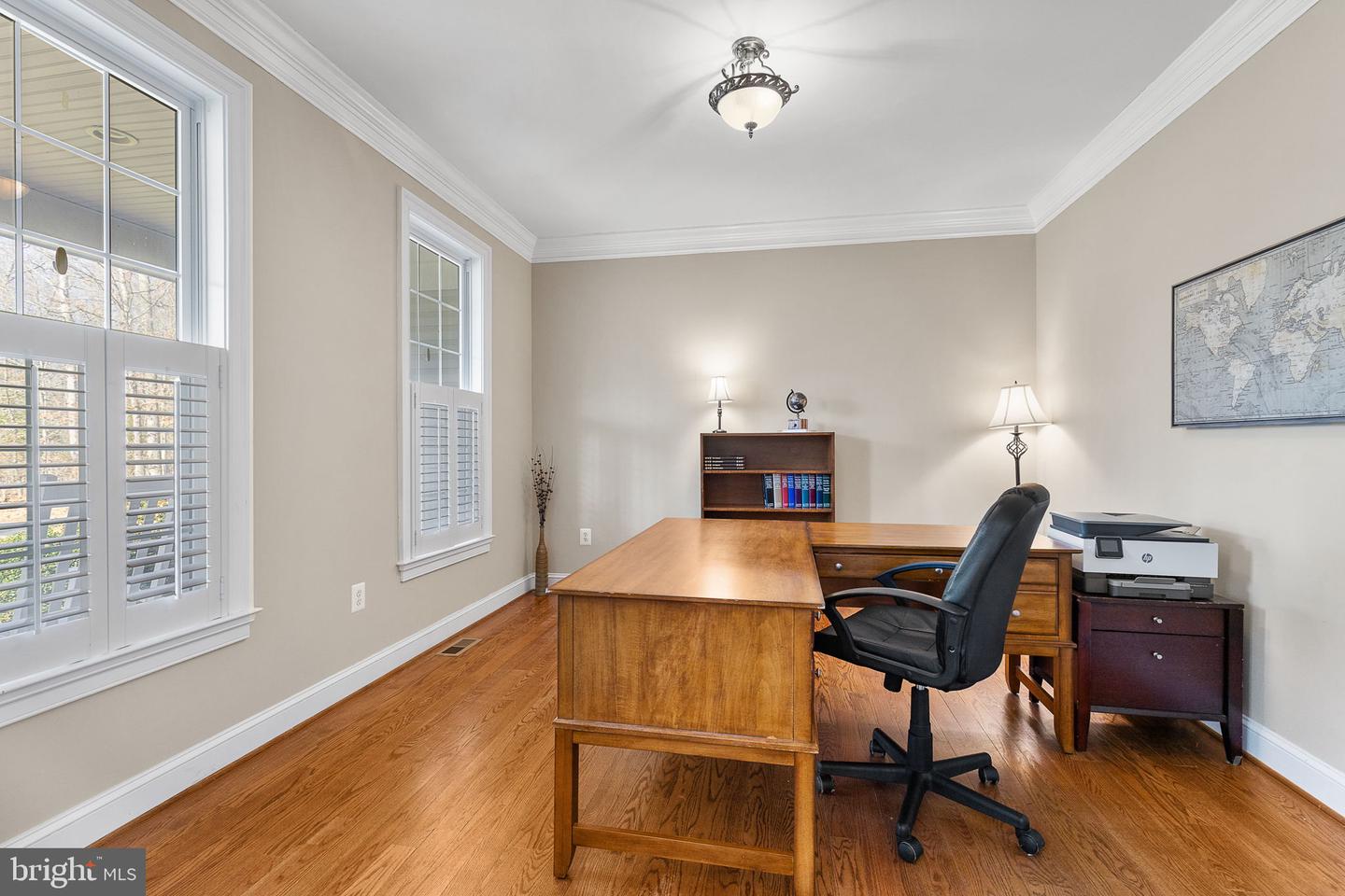 8 Holly Ct