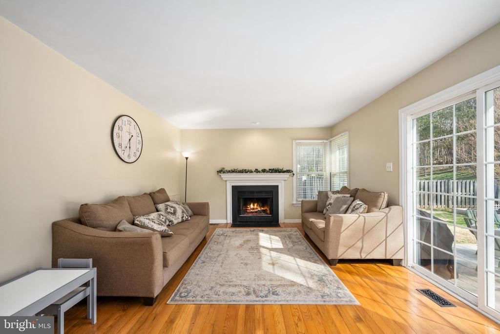 4 Wren Way Ct