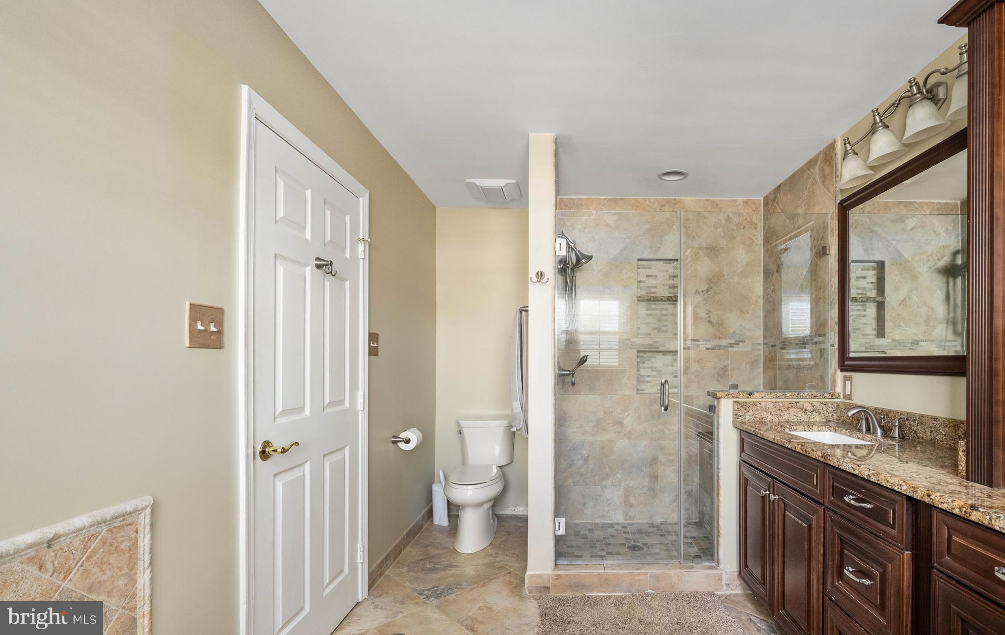 4 Wren Way Ct