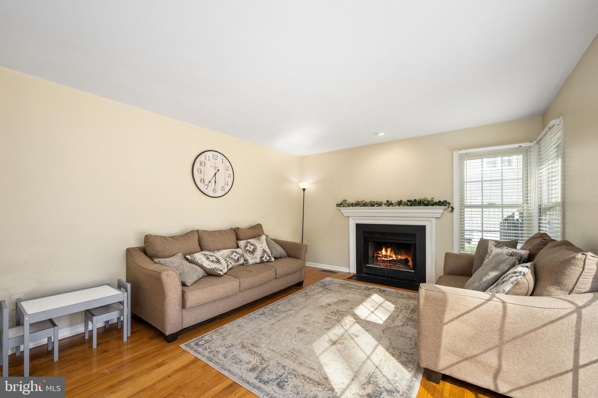 4 Wren Way Ct