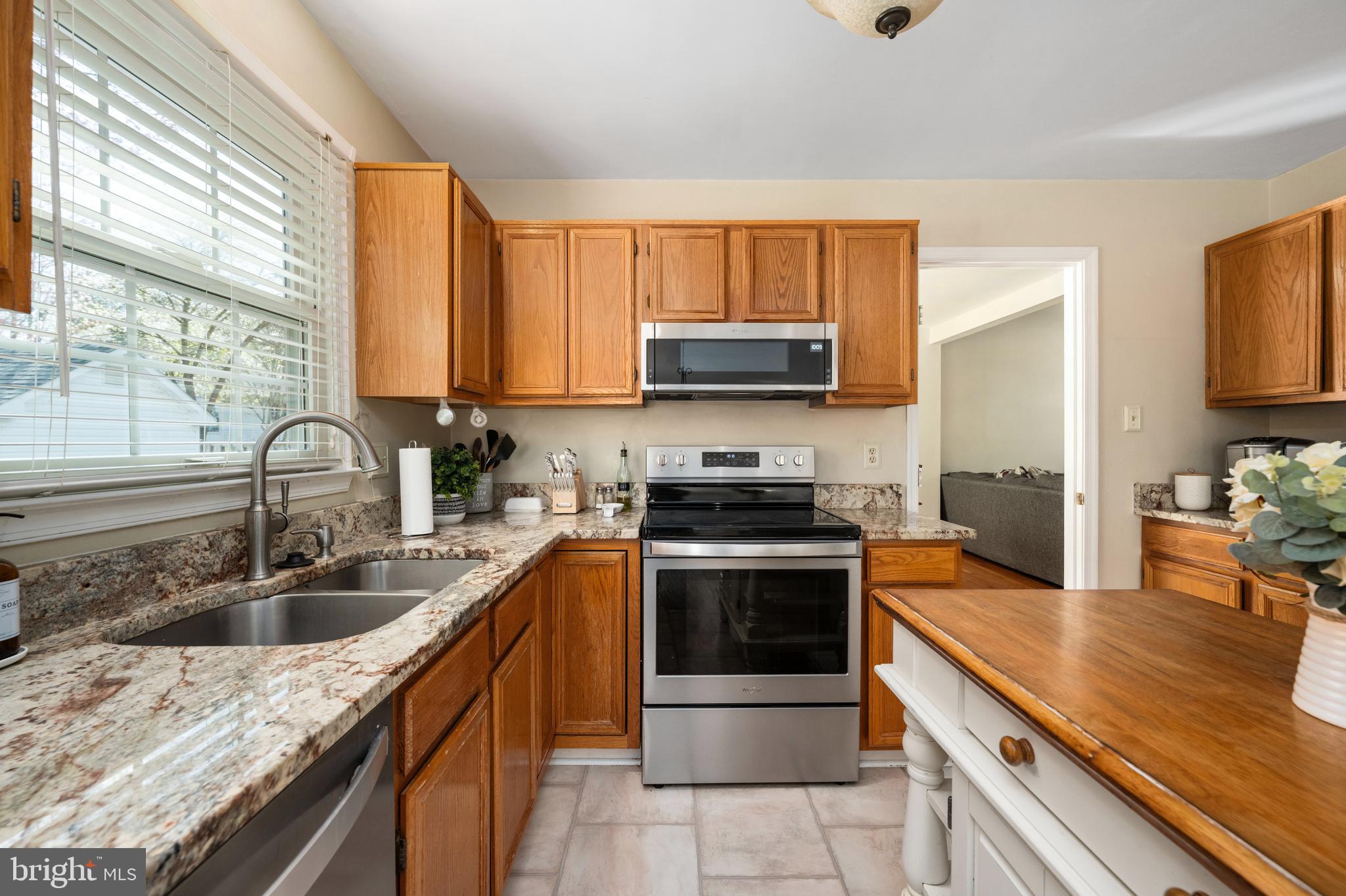 4 Wren Way Ct