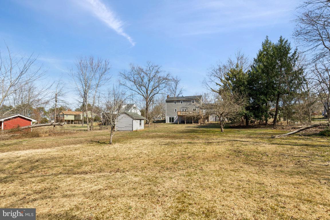 10 Lake View Ter