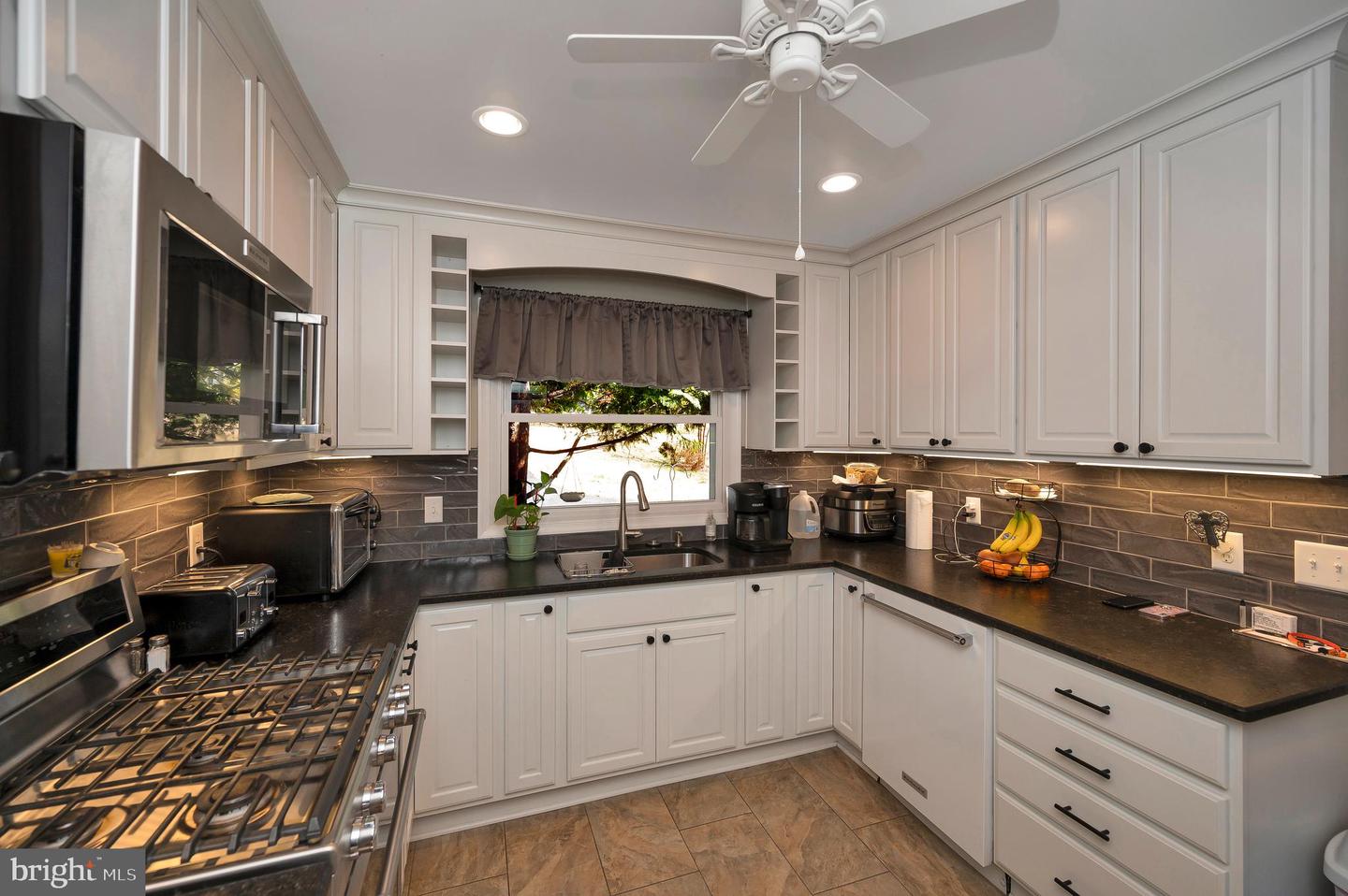 20 Ridgemore Cir