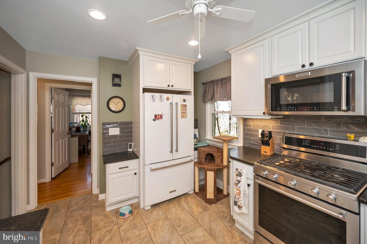 20 Ridgemore Cir