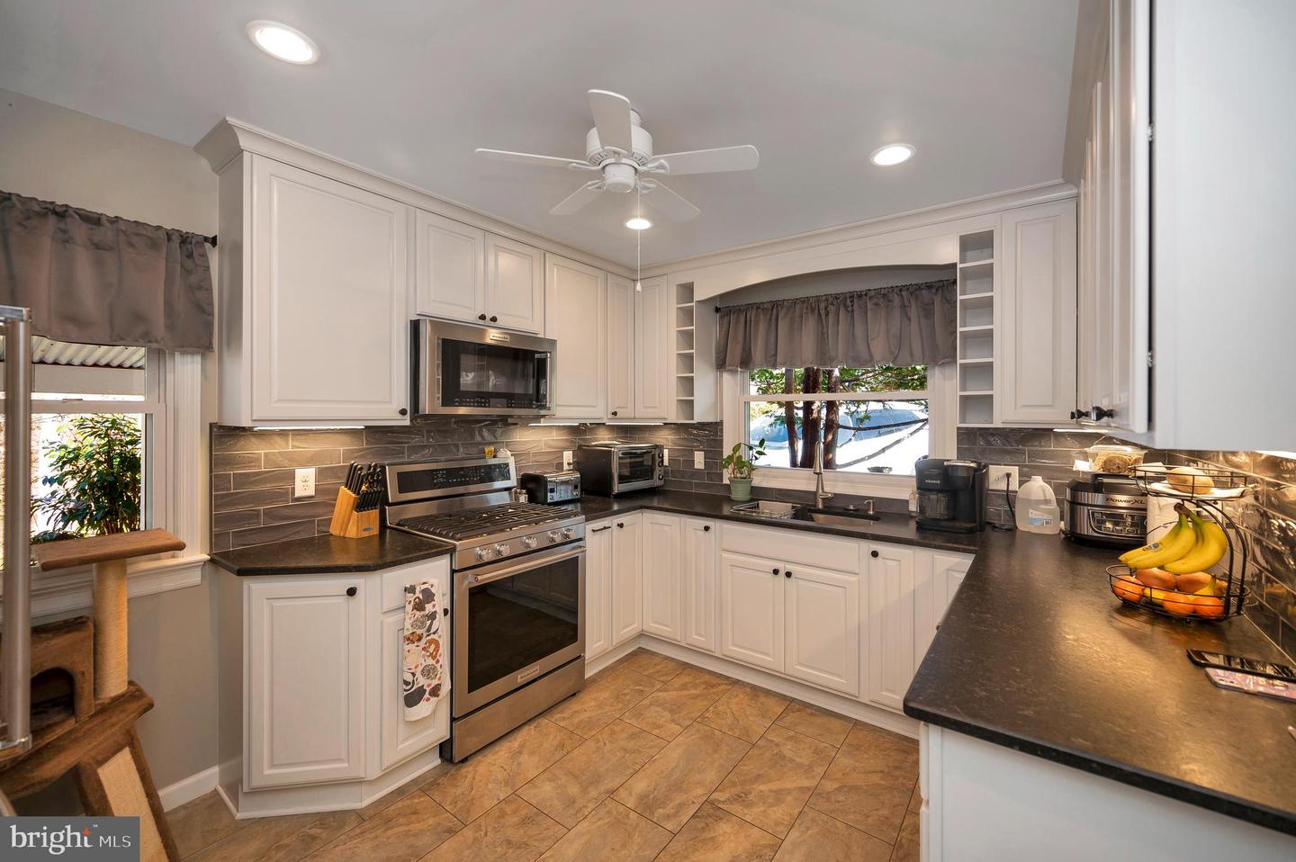 20 Ridgemore Cir