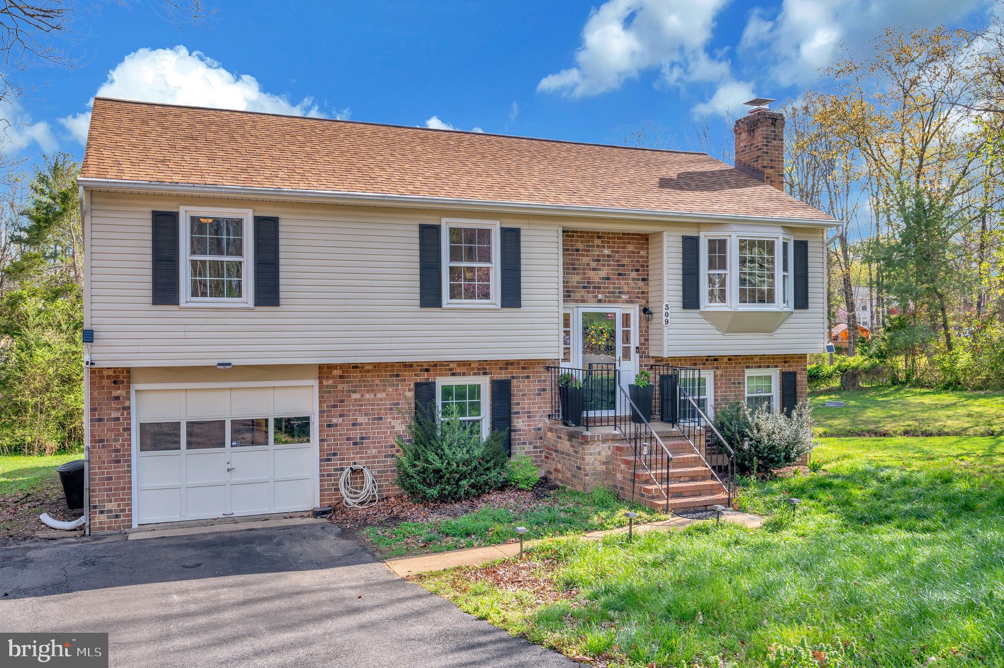 309 Huckstep Ave