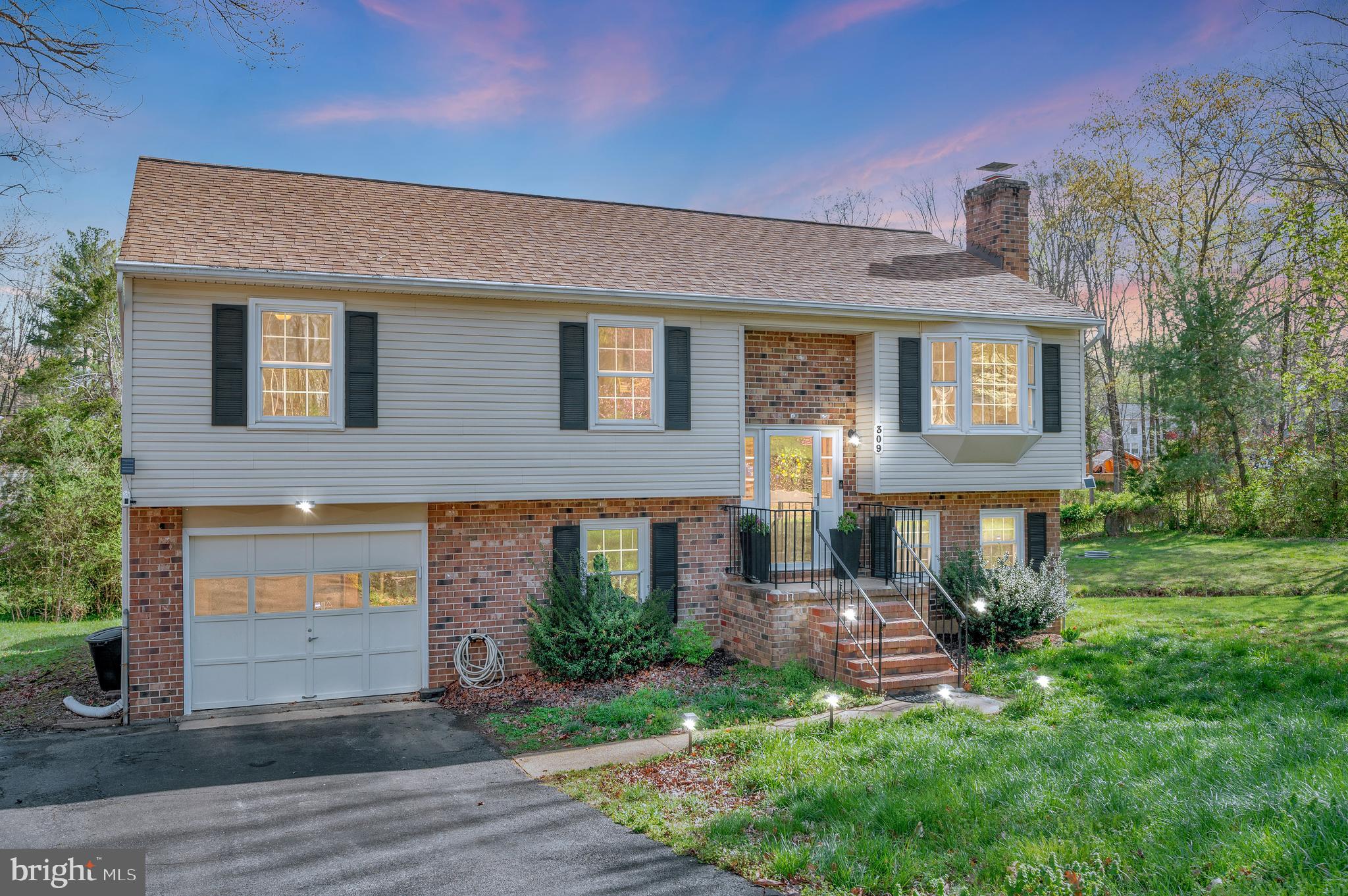 309 Huckstep Ave