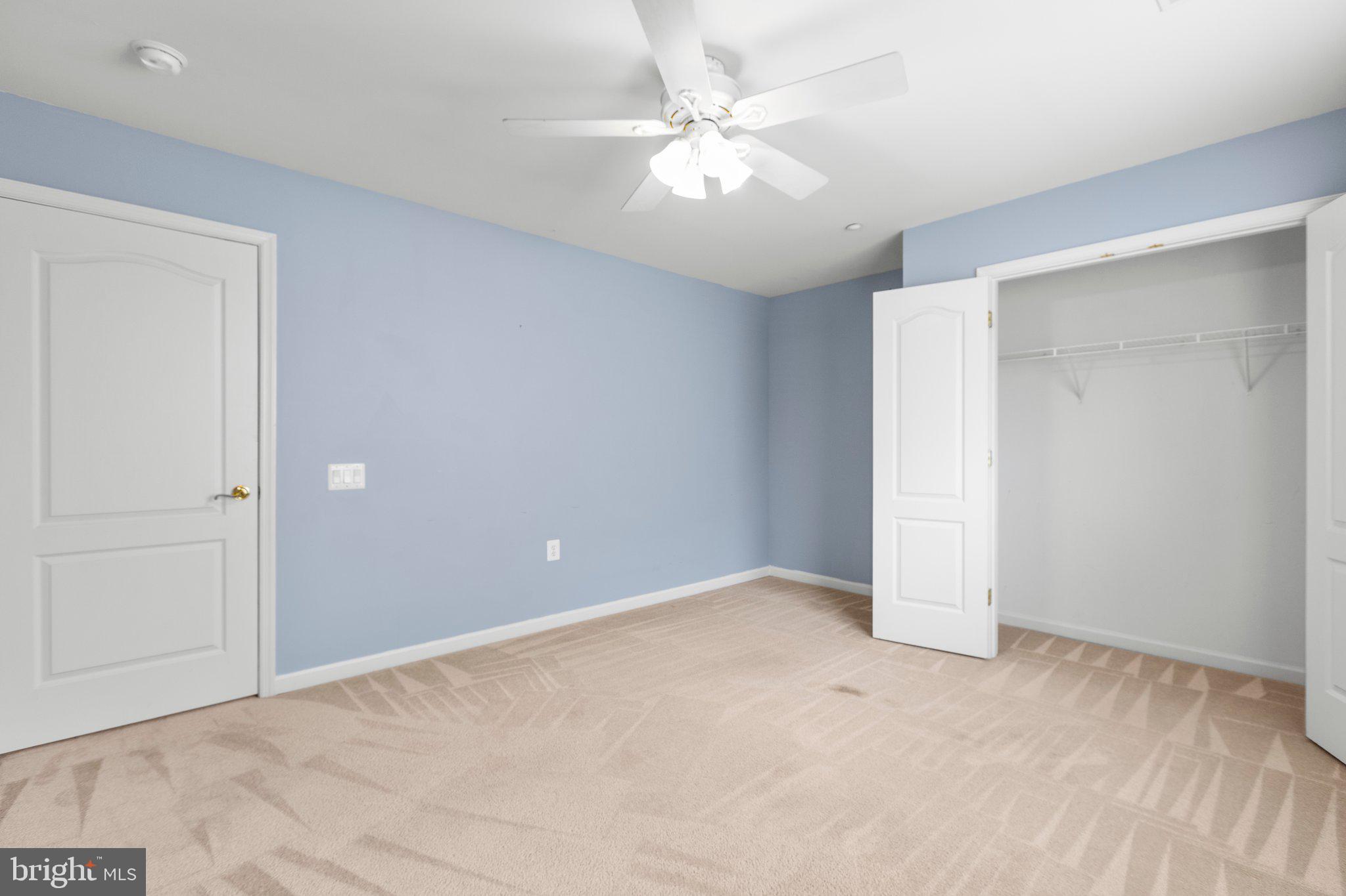 2 Carson Dr