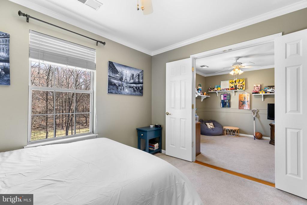 63 Blossom Wood Ct