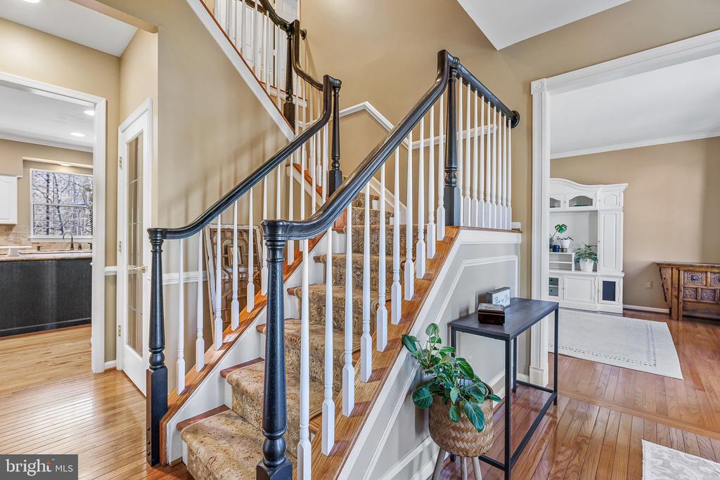 63 Blossom Wood Ct