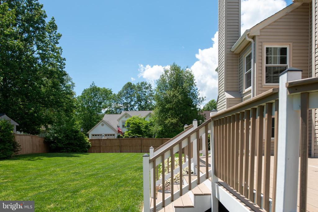11 Ashbrook Rd