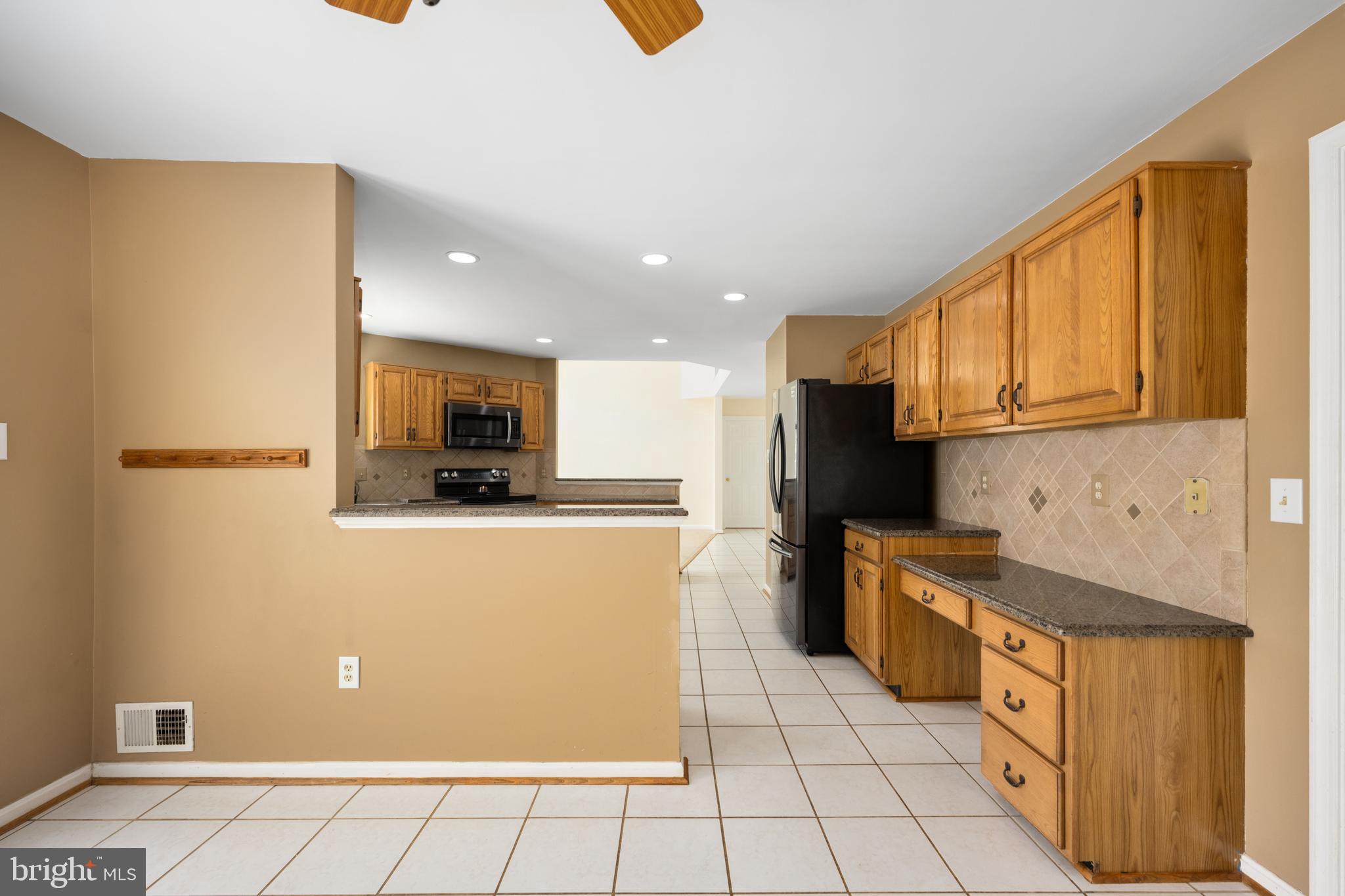 11 Ashbrook Rd