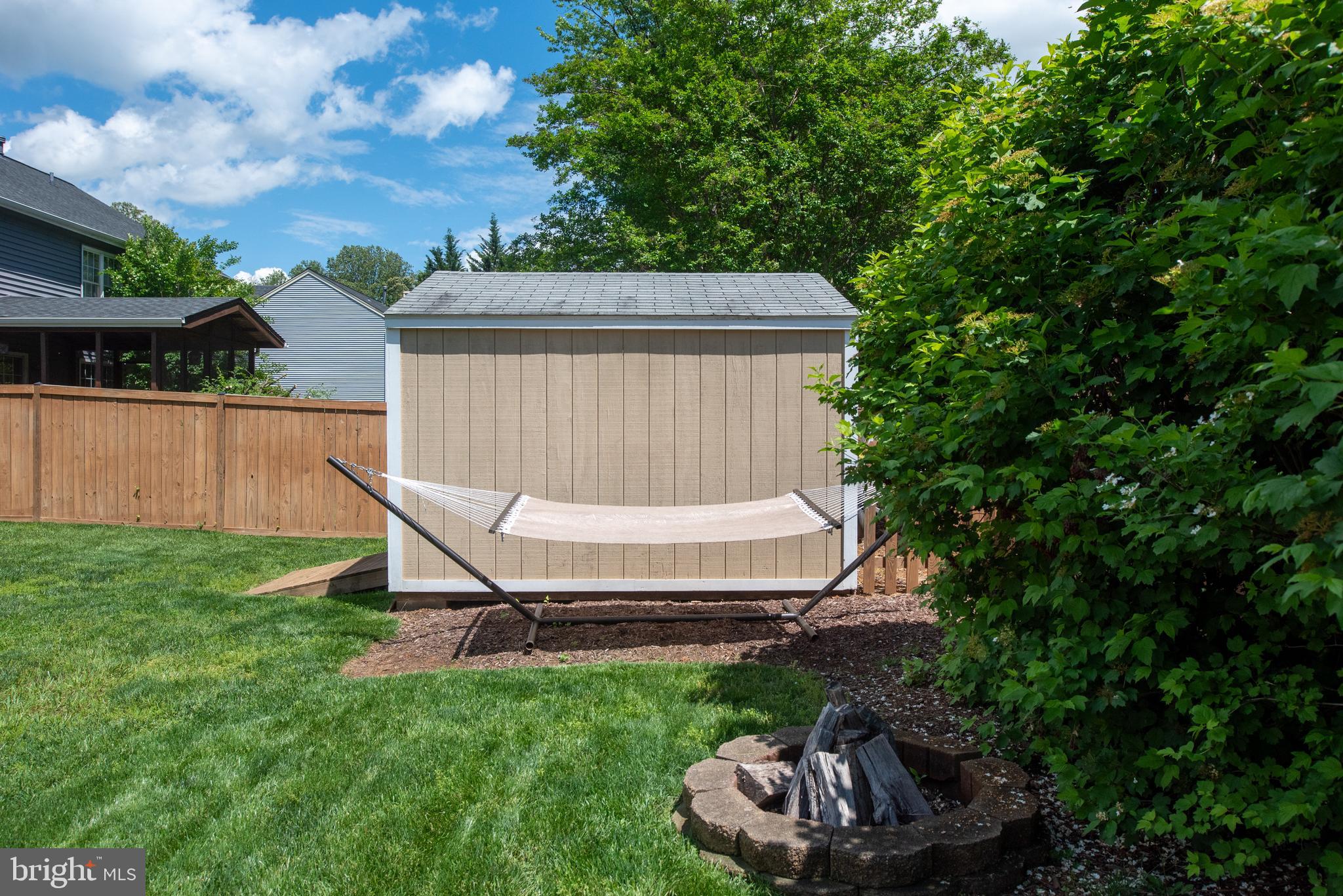 11 Ashbrook Rd