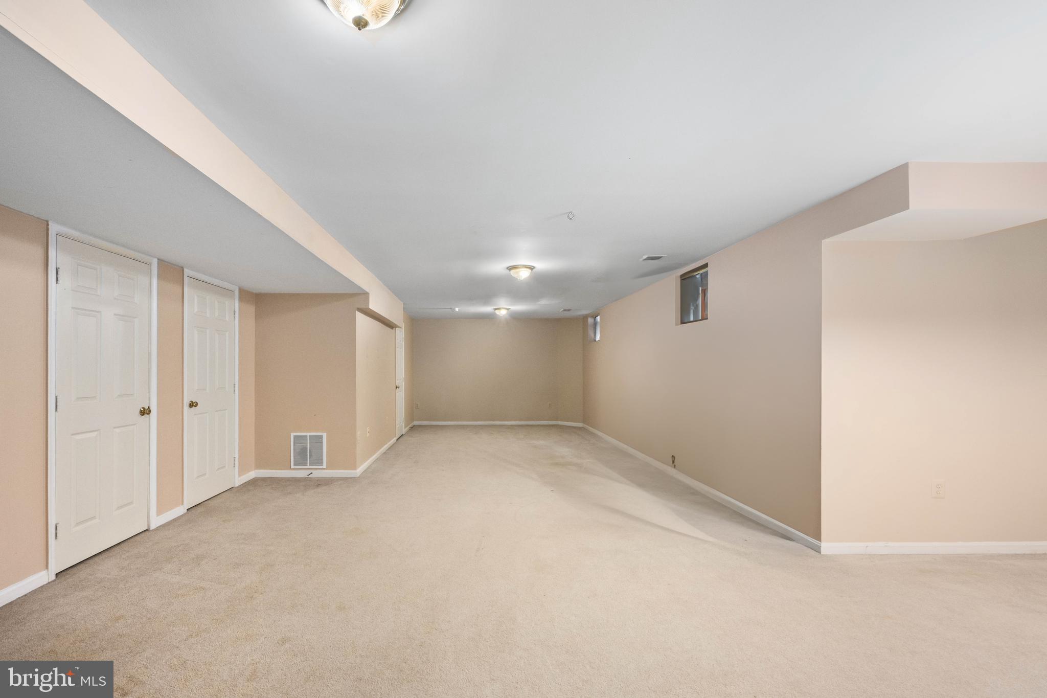 11 Ashbrook Rd