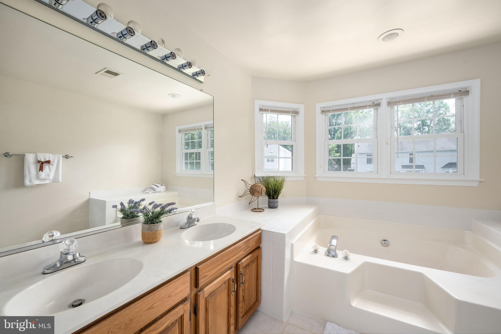 11 Ashbrook Rd